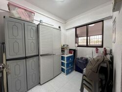 Blk 336 Jurong East Avenue 1 (Jurong East), HDB Executive #634636721